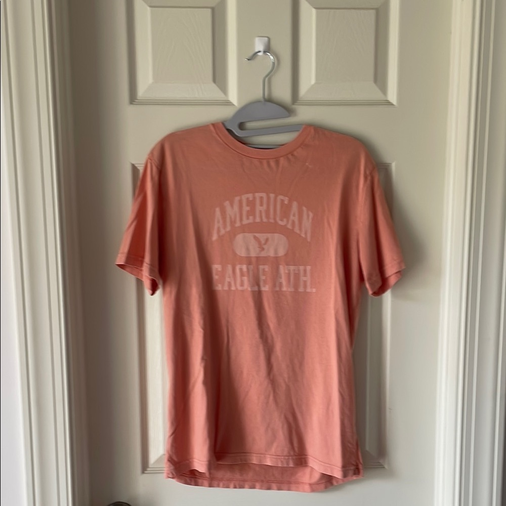 American Eagle Outfitters Pink Short Sleeve Tee